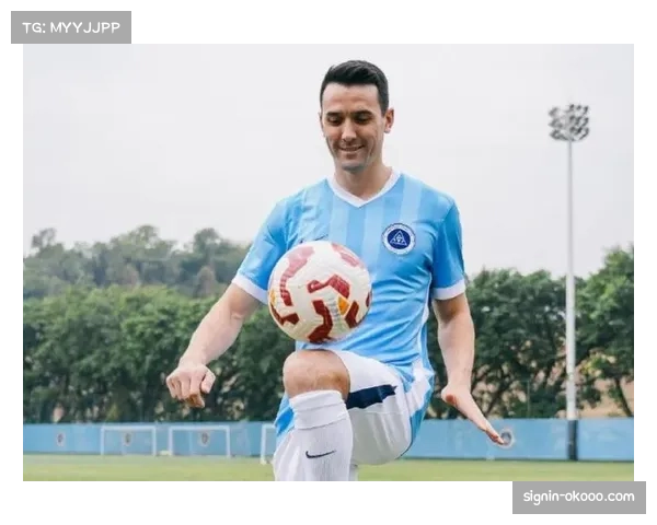 新鹏城控球劣势反击效率低,周定洋场均拦截3.2次难挽败局